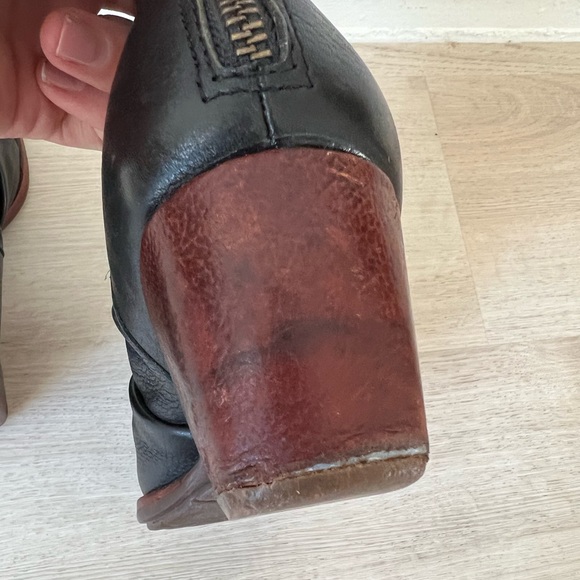 Kork-Ease KisselI - Black Leather Back Zip Bootie size 6 - Picture 7 of 10